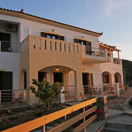Anemi Apartments Armenistis  Zewnętrze zdjęcie
